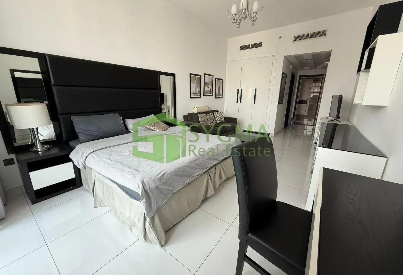 MULTIPLE OPTIONS AVAILABLE | BIG LAYOUT | SPACIOUS