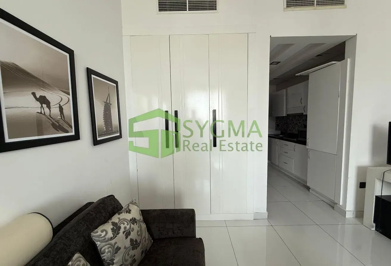 MULTIPLE OPTIONS AVAILABLE | BIG LAYOUT | SPACIOUS
