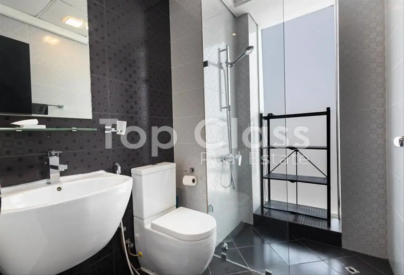 Fully Furnished |Upgraded 1BR | Ready to Move In
