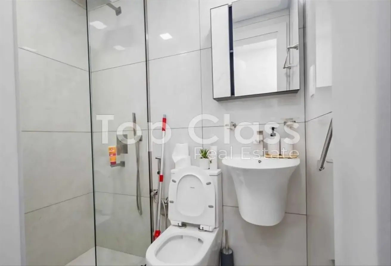 Fully Furnished | Golf Course View | Ready to Move