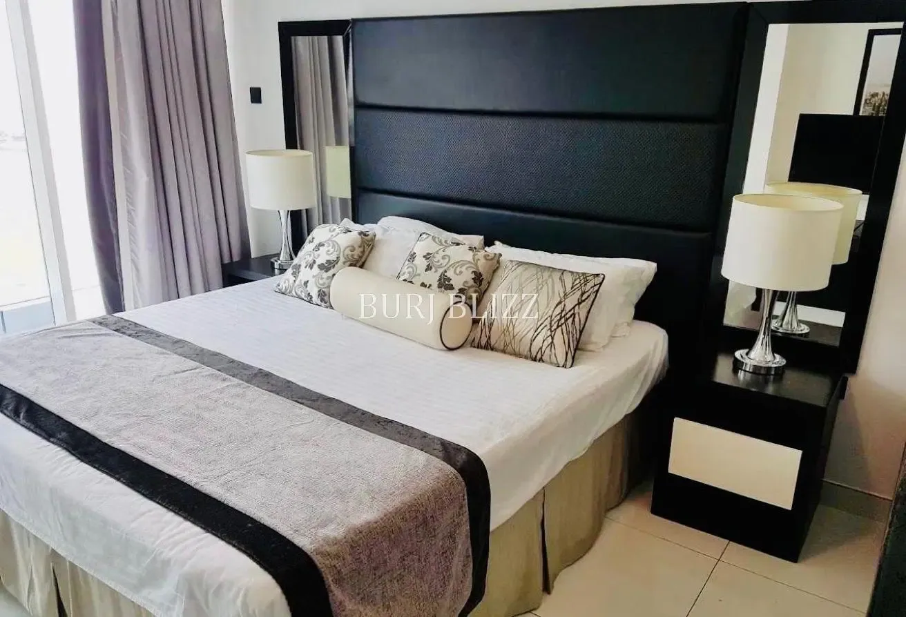 Spacious and Bright |High Floor |Prime Sports City