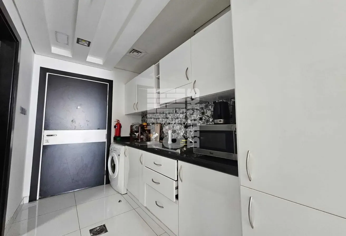 Furnished + Balcony | Golf Course View | Vacant