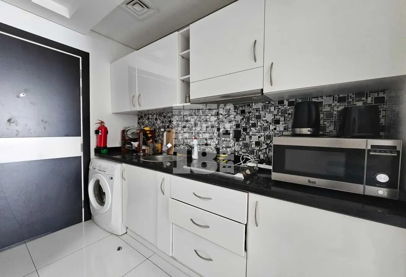 Furnished + Balcony | Golf Course View | Vacant