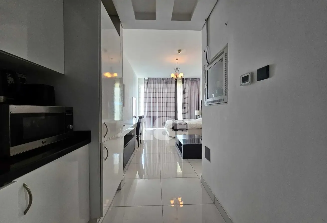 Furnished + Balcony | Golf Course View | Vacant