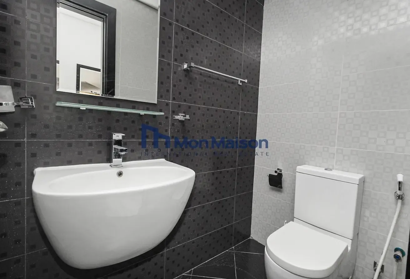 Fully Furnished | Near Bus Stop | Well Maintained