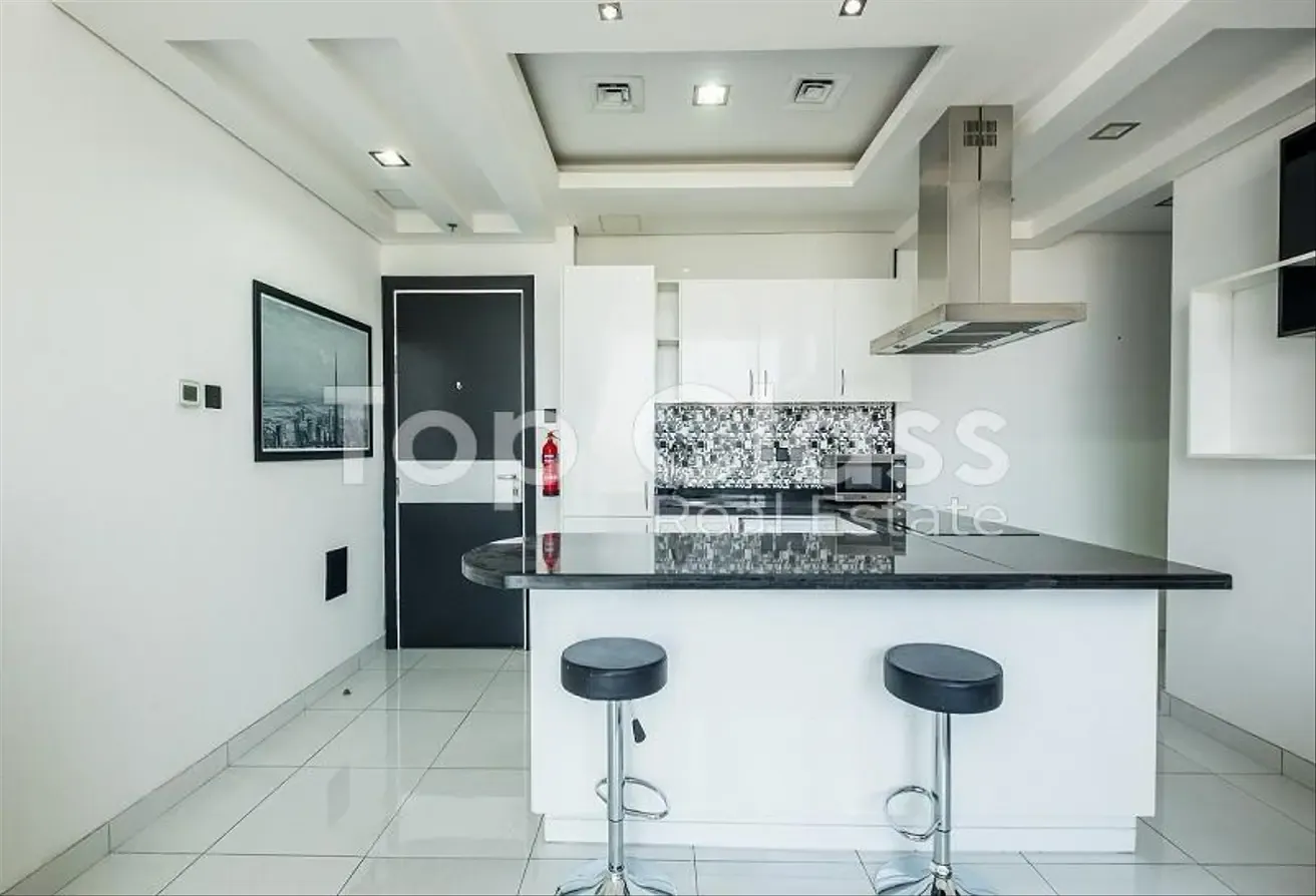 Fully Furnished |High Floor | Golf Course View