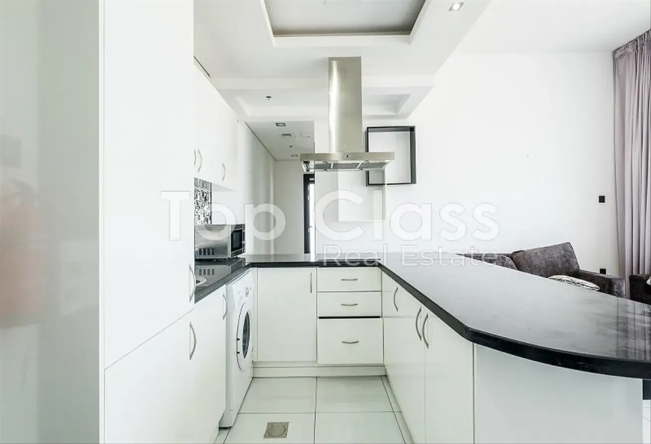 Fully Furnished |High Floor | Golf Course View