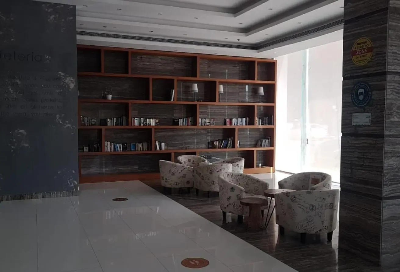 Fully Furnished | Spacious Layout | 4 cheques