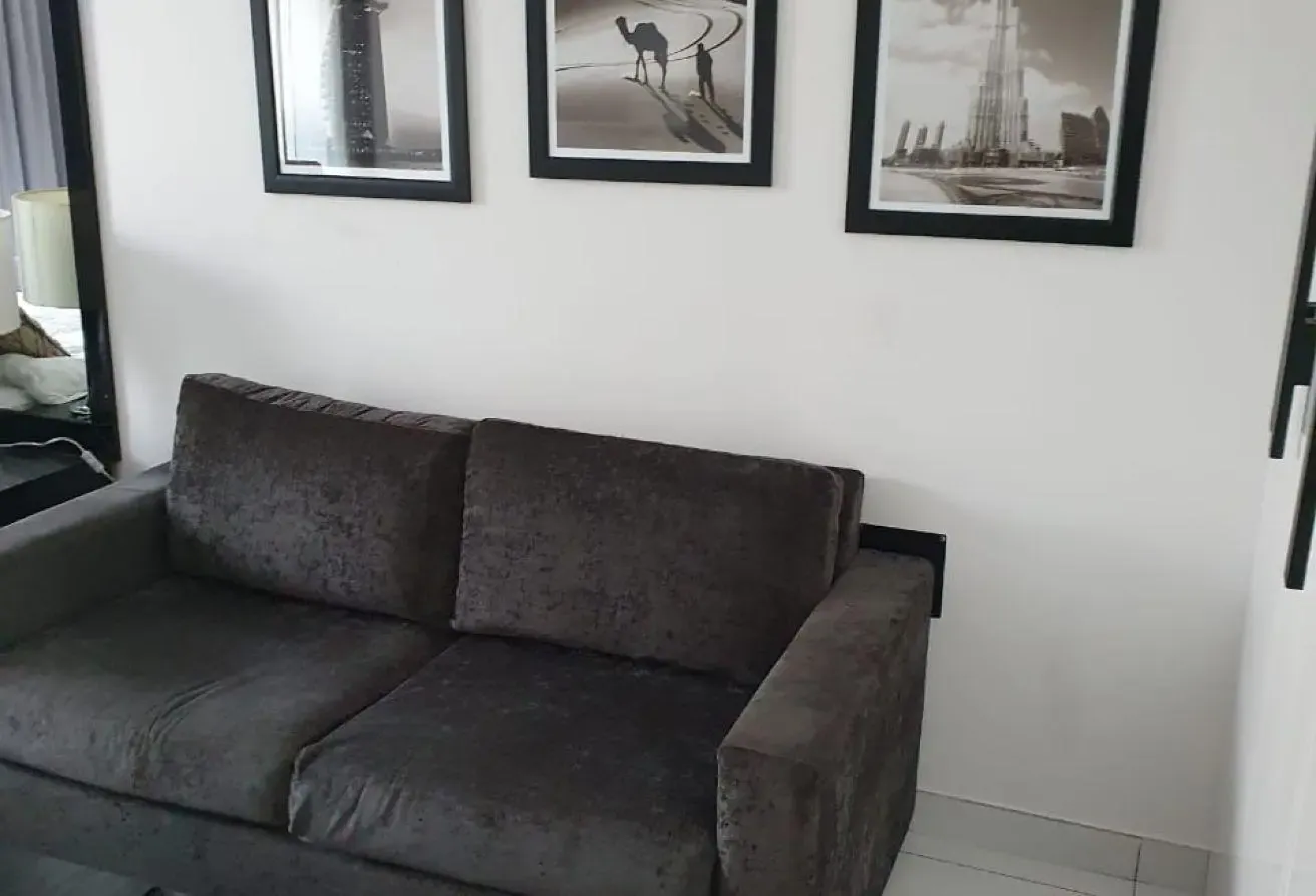 Fully Furnished | Spacious Layout | 4 cheques