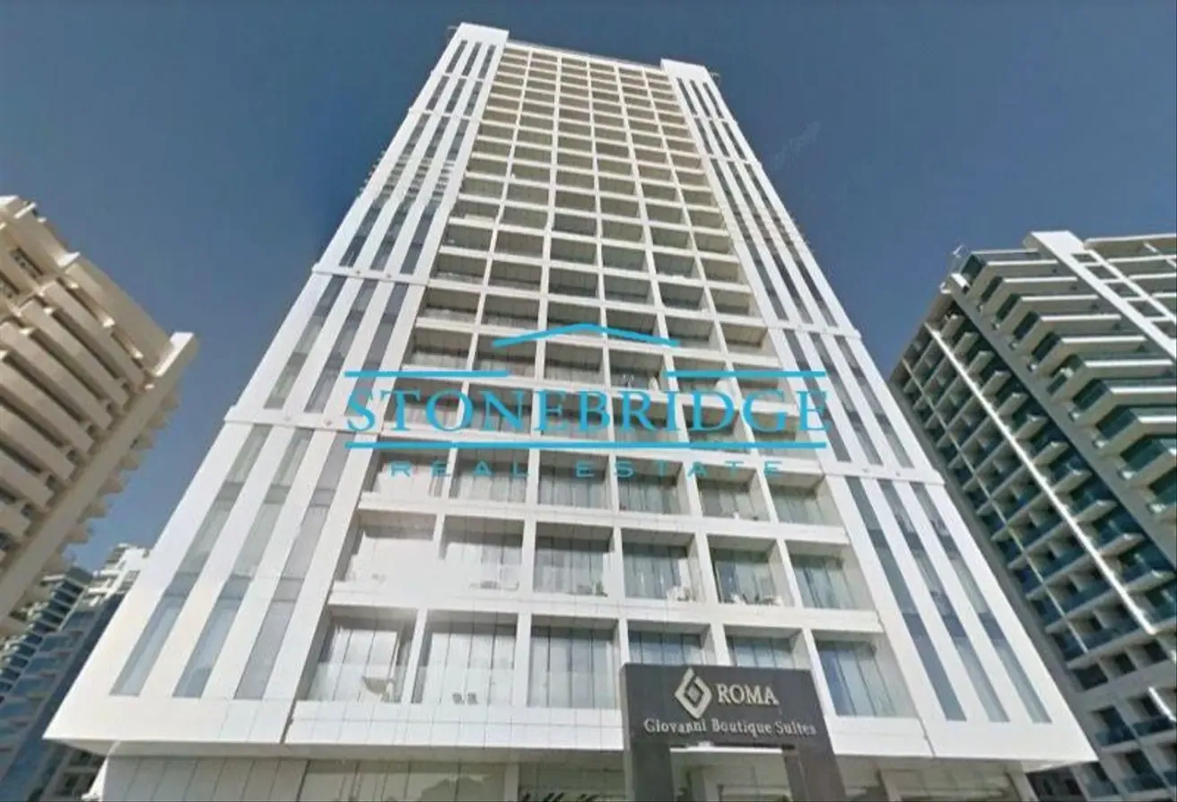 FURNISHED | READY TO MOVE | SPACIOUS LAYOUT