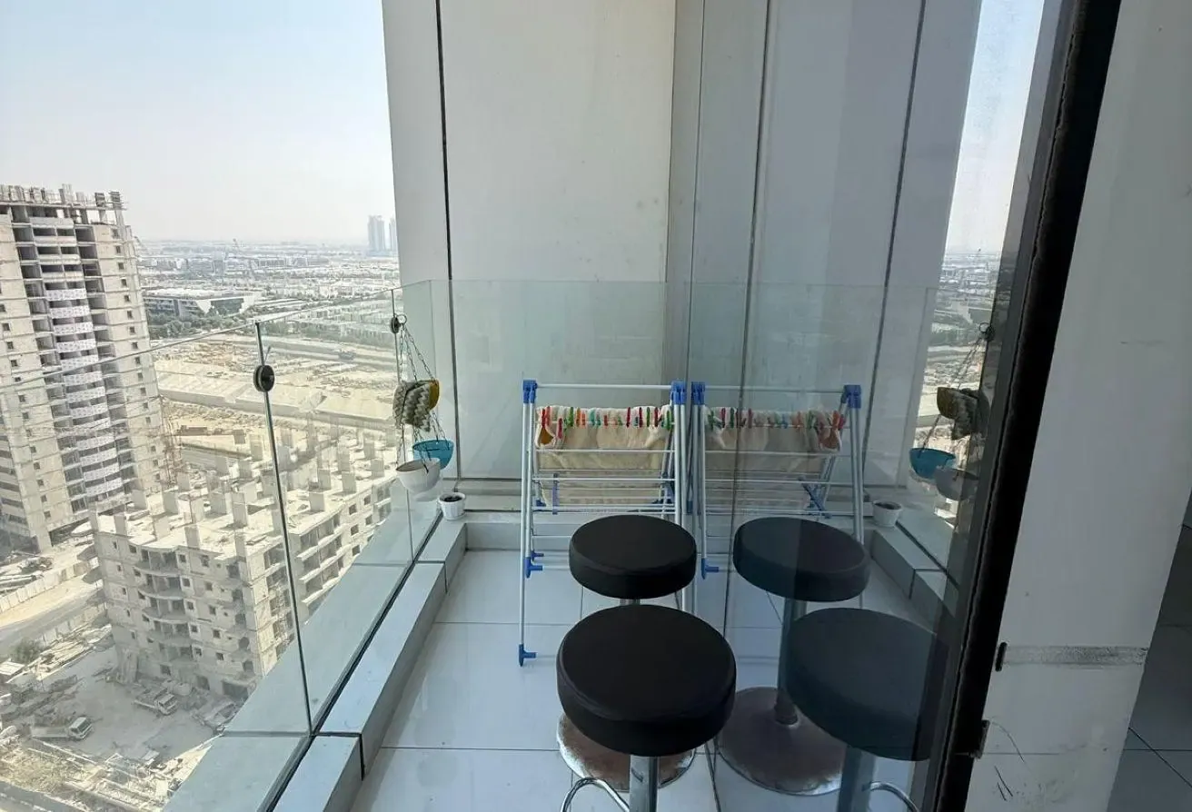 FULLY FURNISHED STUDIO AT HIGHEST FLOOR FOR RENT