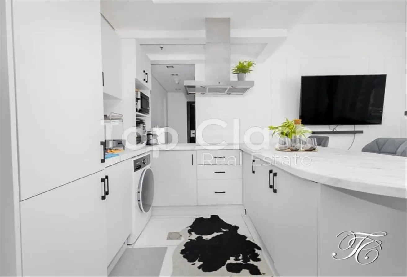 Full Upgraded | Modern | Partial Golf course View