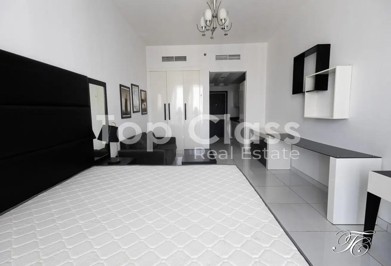 Fully Furnished | Facing Canal View | High Floor