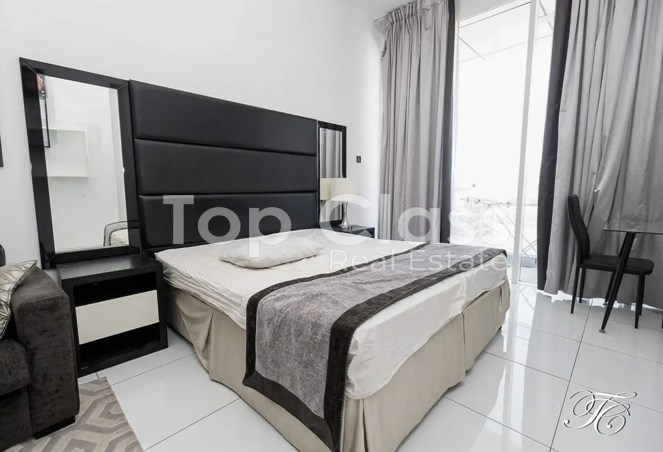 Spacious Studio| Furnished | Ready to Move In