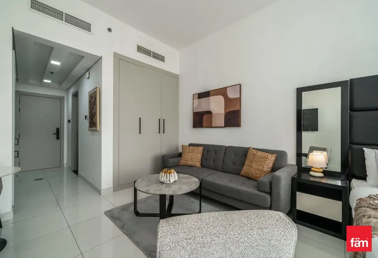 Upgraded Studio | Brand New Furnishing | Golf View