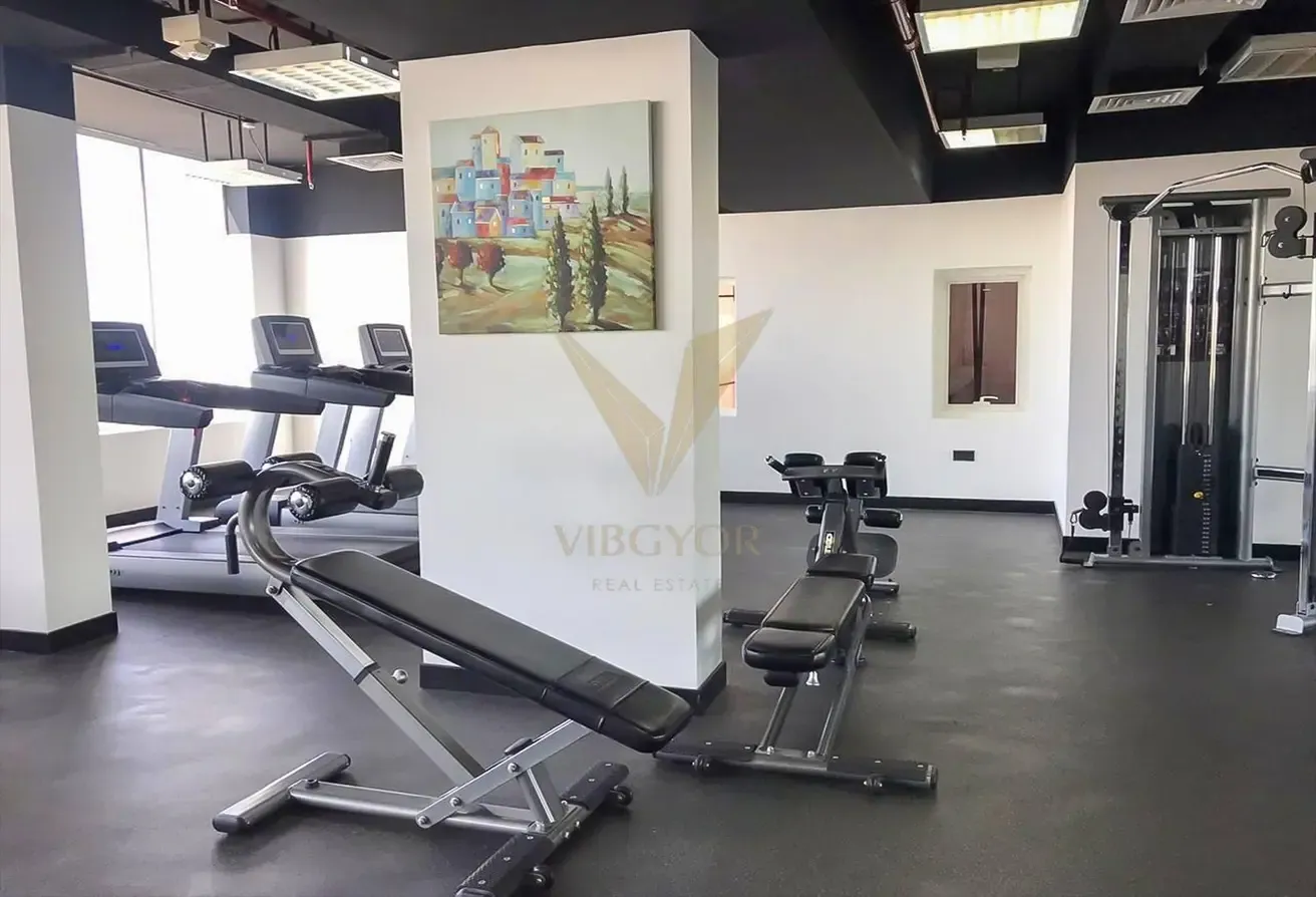 Golf View Furnished 2BR | Best Building