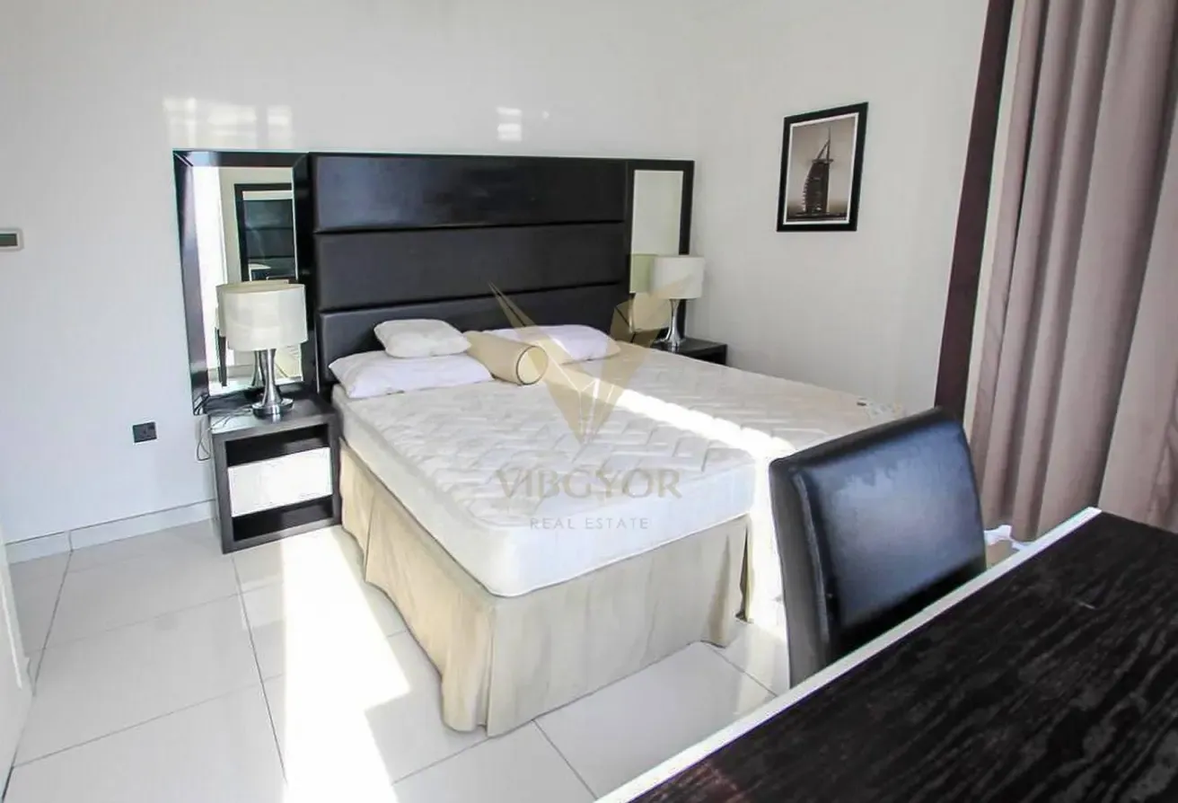 Golf View Furnished 2BR | Best Building