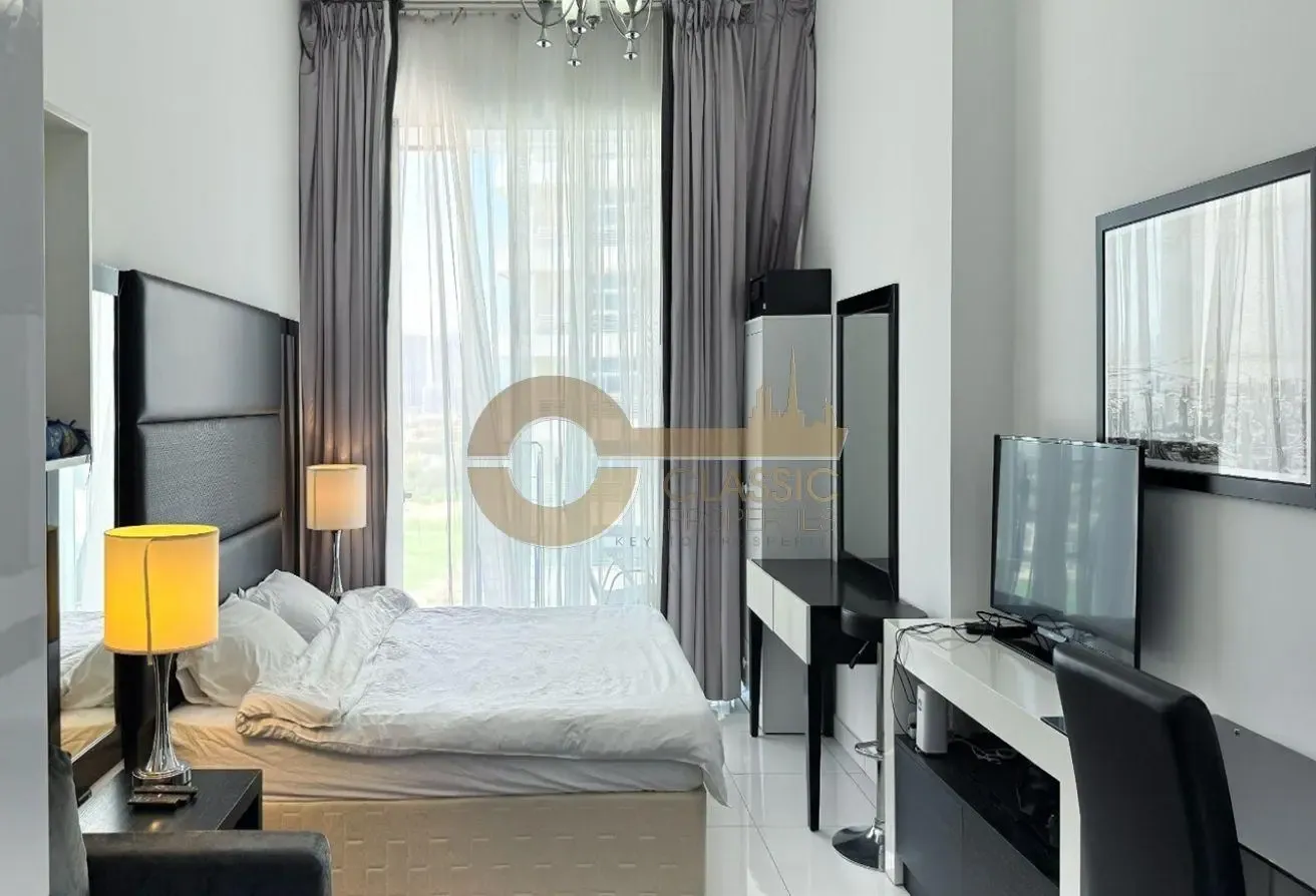 Full Furnished Studio | Golf View | Ready to Move