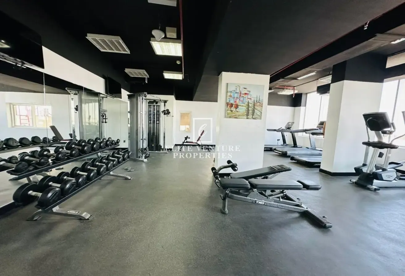 VACANT | STUDIO | PRIME LOCATION