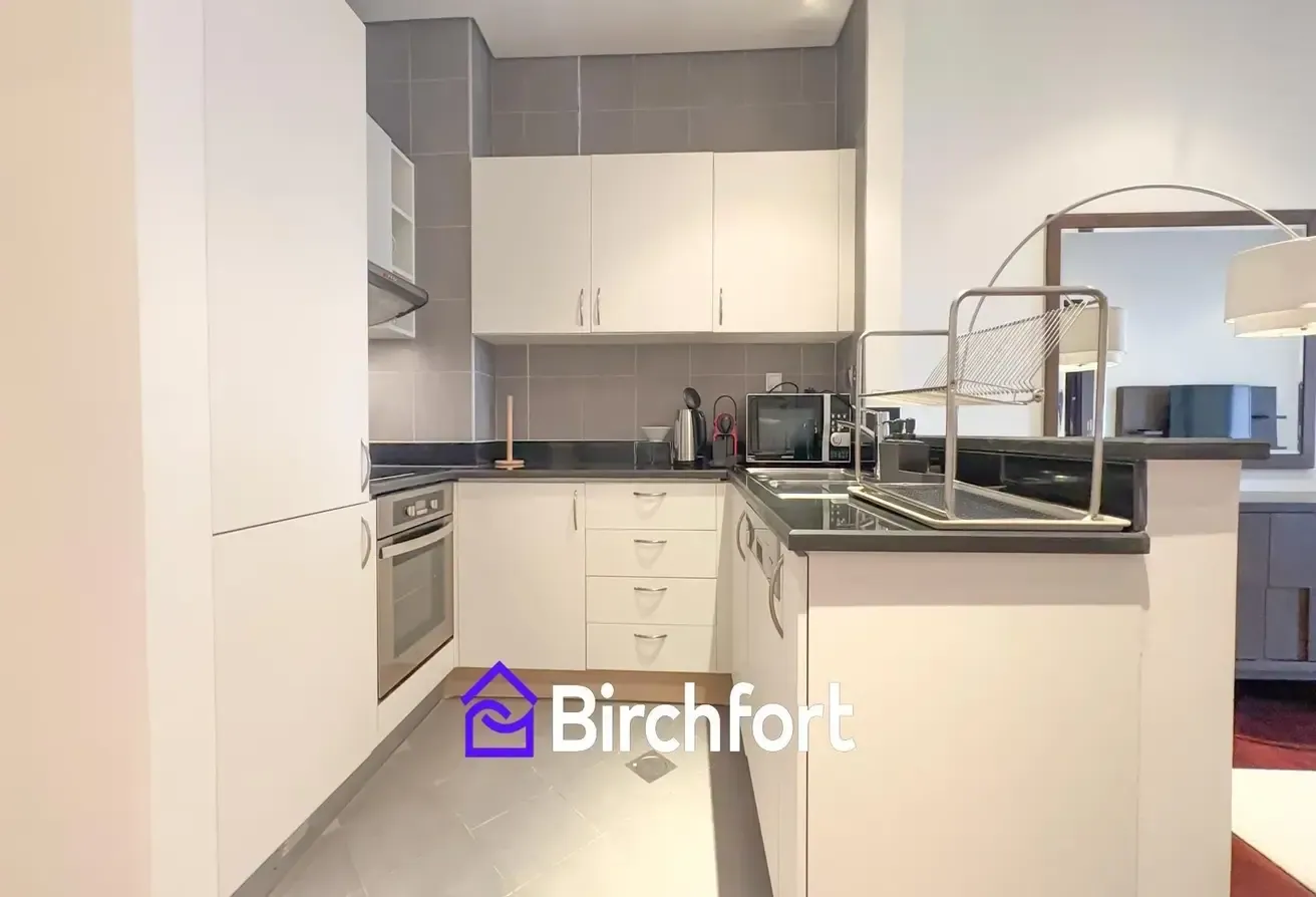 HUGE | FLASH OFFER | FULLY FURNISHED 1 BED