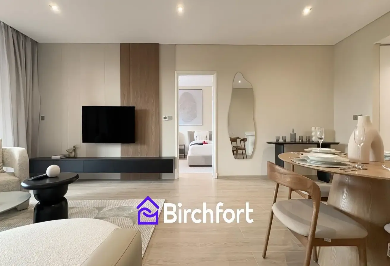LAGOON VIEW | UPGRADED | FULLY FURNISHED