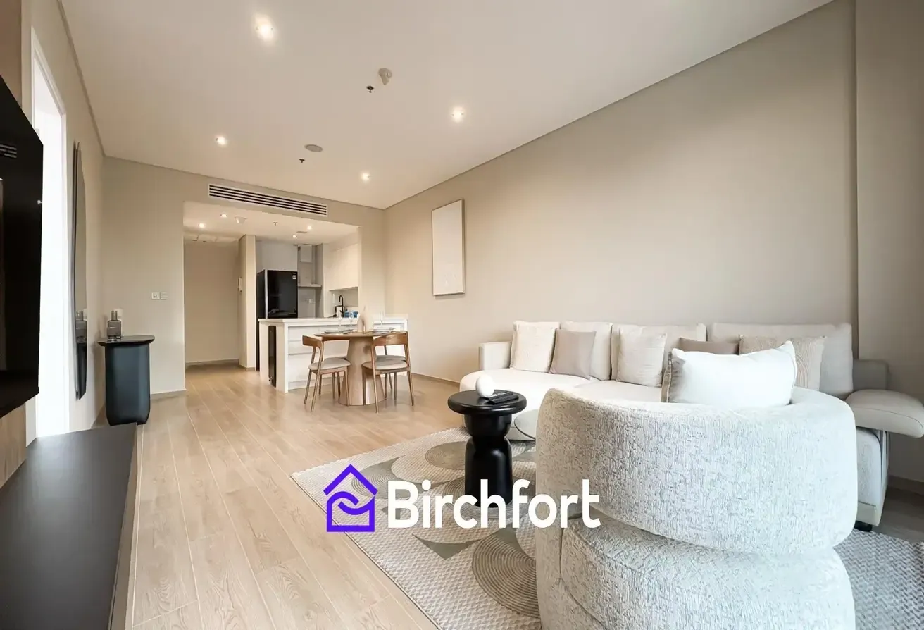 LAGOON VIEW | UPGRADED | FULLY FURNISHED