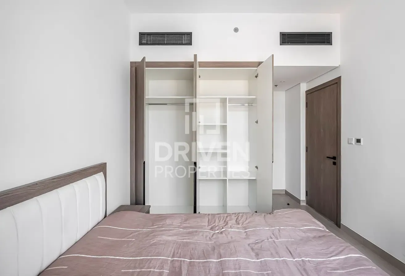 Bright Unit | Fully Furnished | Ready to move in