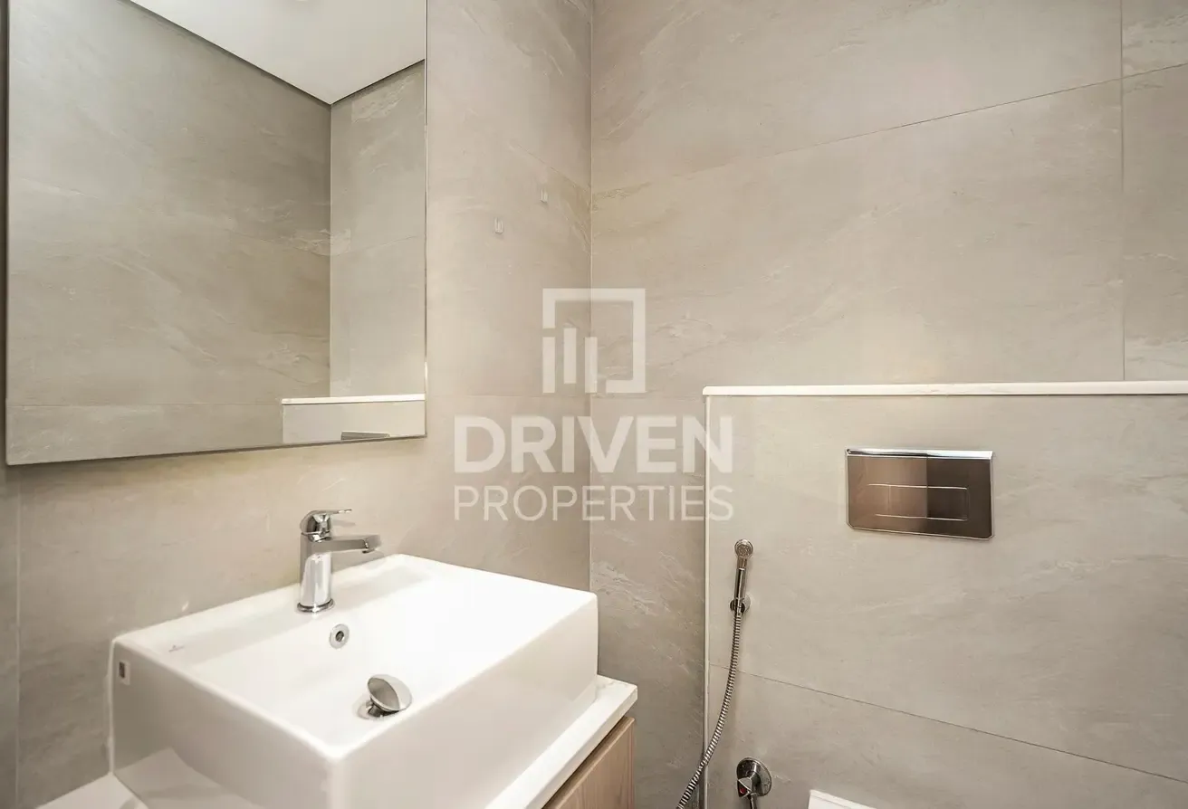 Bright Unit | Fully Furnished | Ready to move in