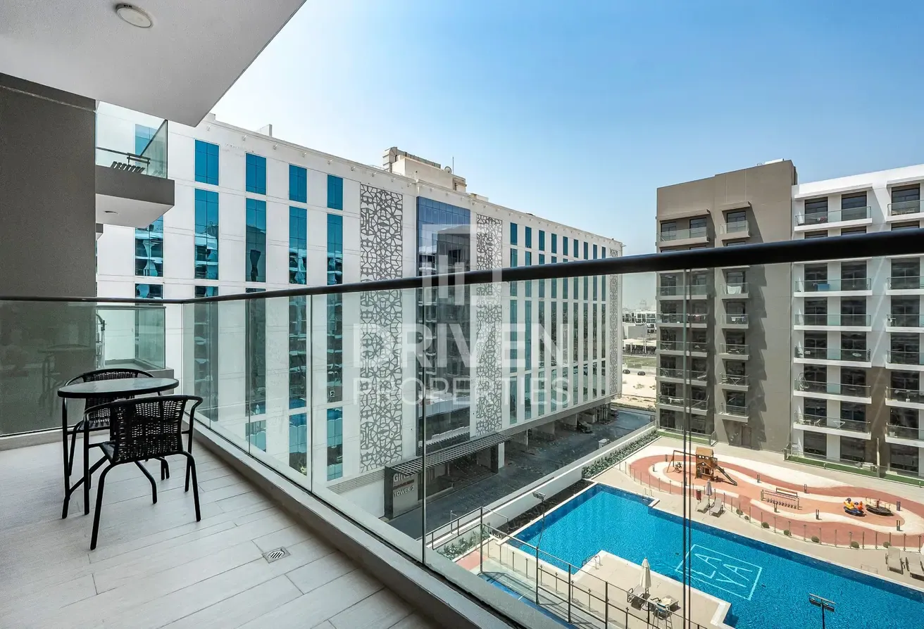 Bright Unit | Fully Furnished | Ready to move in