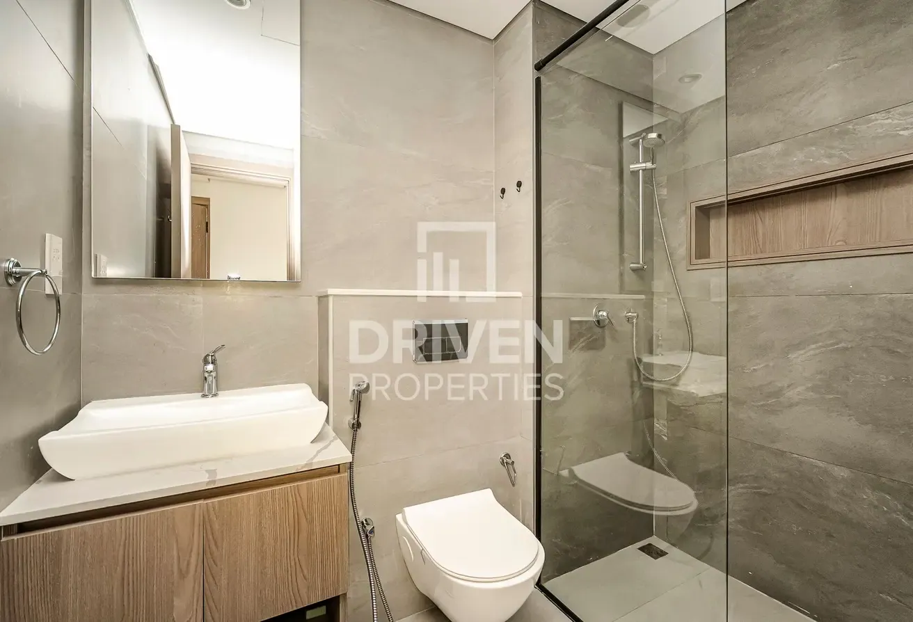 Bright Unit | Fully Furnished | Ready to move in