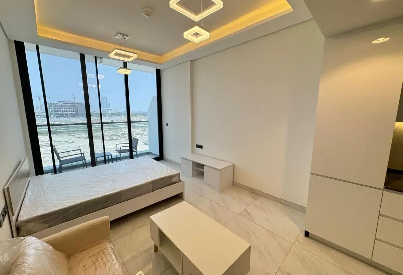 FULLY FURNISHED STUDIO| AVAILABLE 4 SEP| HOT DEAL|