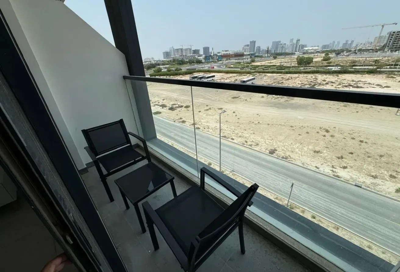 FULLY FURNISHED STUDIO| AVAILABLE 4 SEP| HOT DEAL|