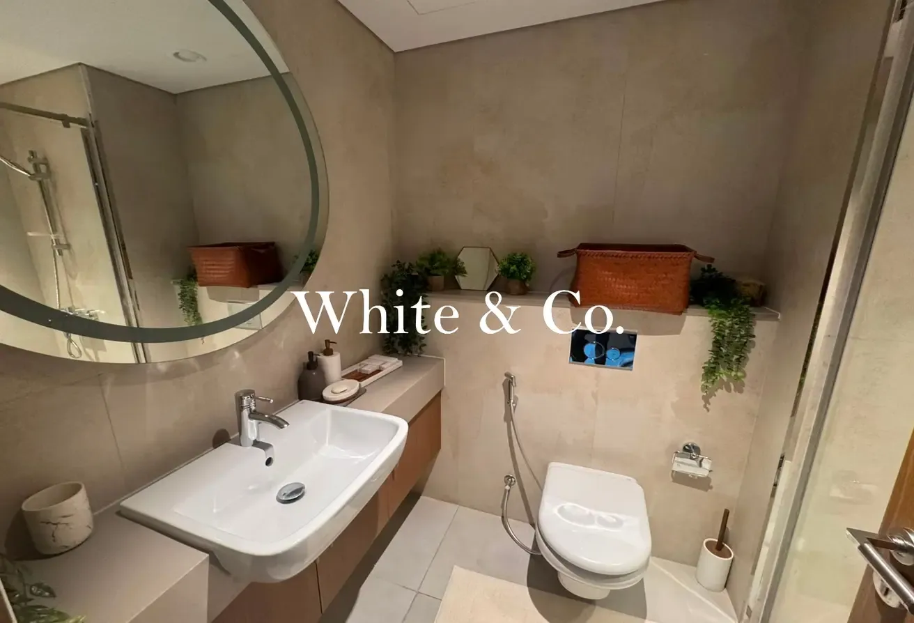 Fully Furnished | High Floor | Pool View