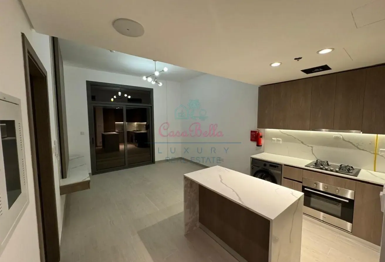 Ready to Move-in | Pool View | Spacious Balcony