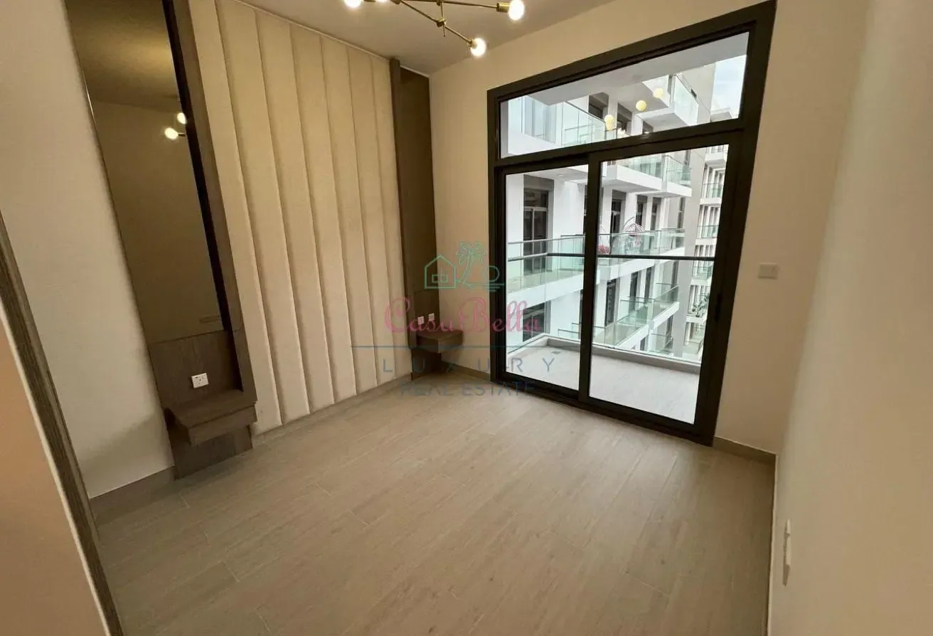 Ready to Move-in | Pool View | Spacious Balcony