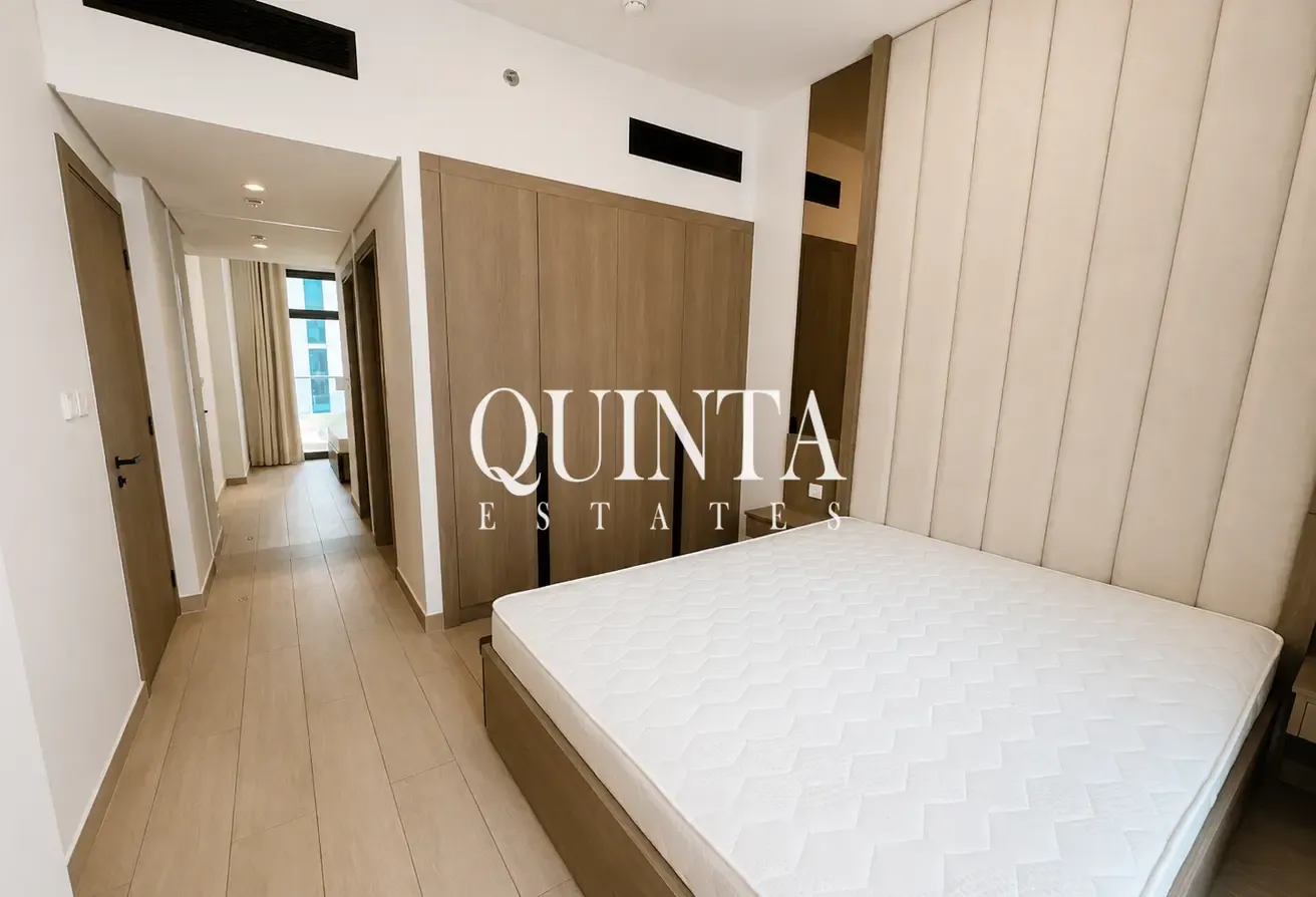 Furnished | Pool View | Vacant | Flexible Cheques