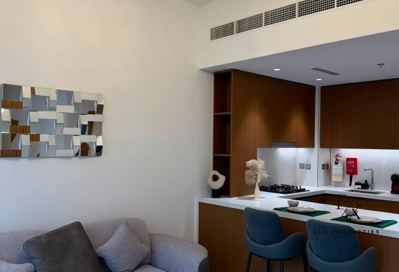 BRANDNEW|FULLYFURNISHED|READYTOMOVE|POOLVIEW|