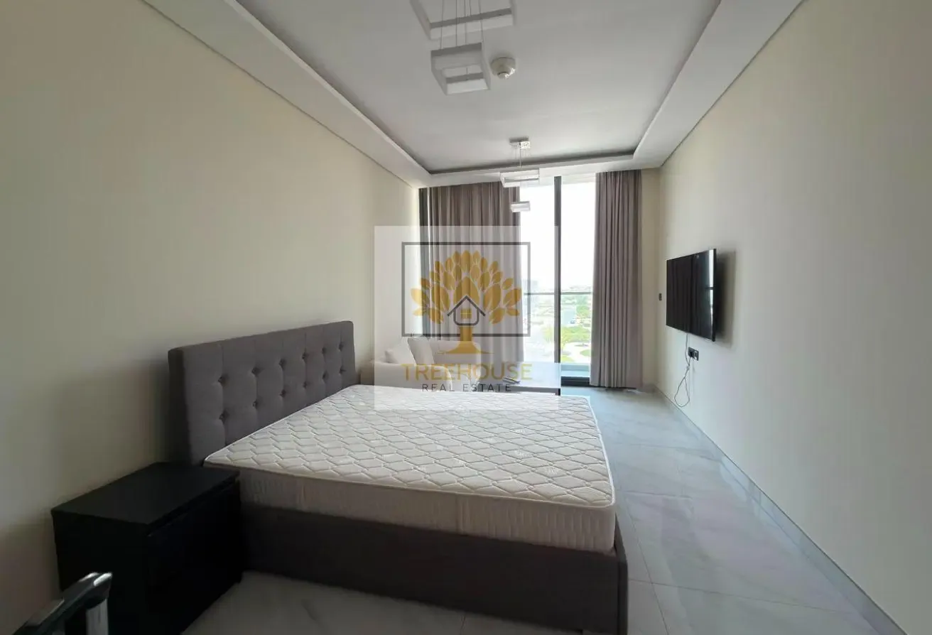 FULLY FURNISHED | 12 CHEQUES | WELL MAINTAINED
