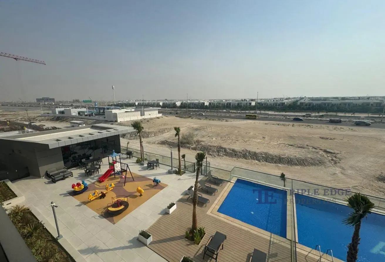 Semi Furnished | Pool View | Multiple Cheques