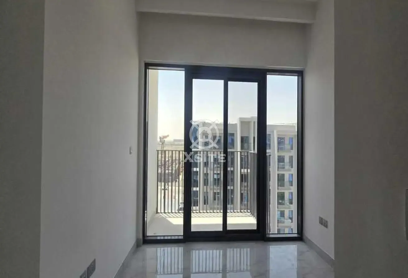 Unfurnished Studio| Equipped Kitchen|Vacant Unit