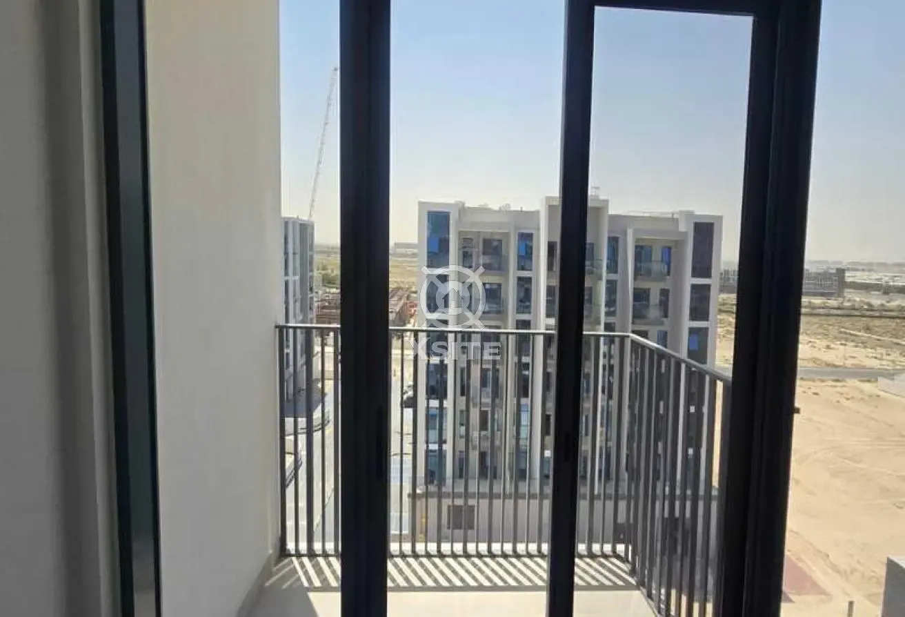 Unfurnished Studio| Equipped Kitchen|Vacant Unit
