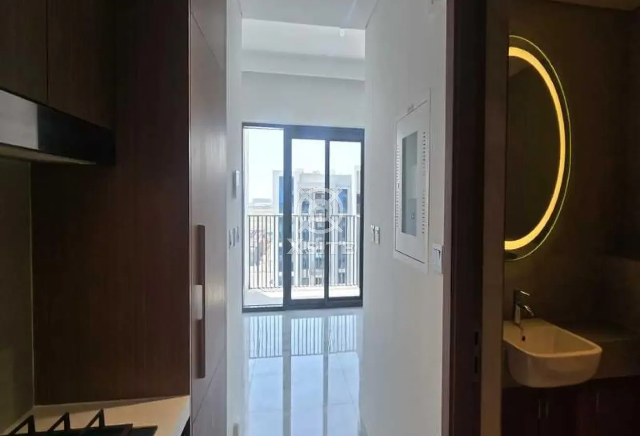 Unfurnished Studio| Equipped Kitchen|Vacant Unit