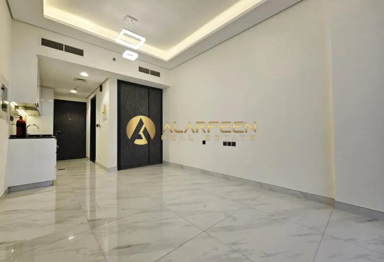 Exquisite Studio | Great Amenities | Fitted Goods