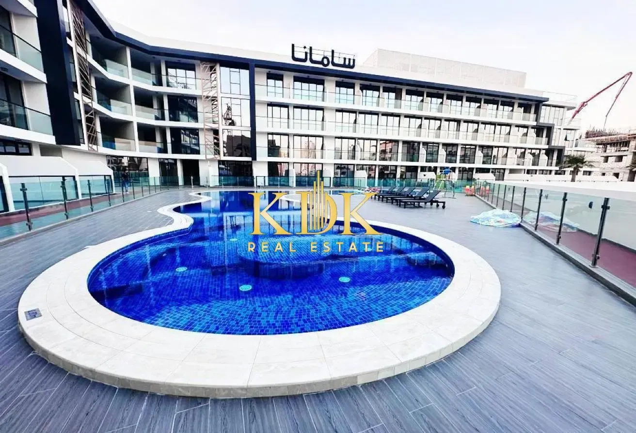 Exquisite Studio | Great Amenities | Fitted Goods