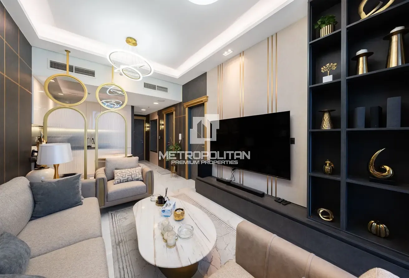 Vacant | Upgraded | Private Pool | Biggest Layout