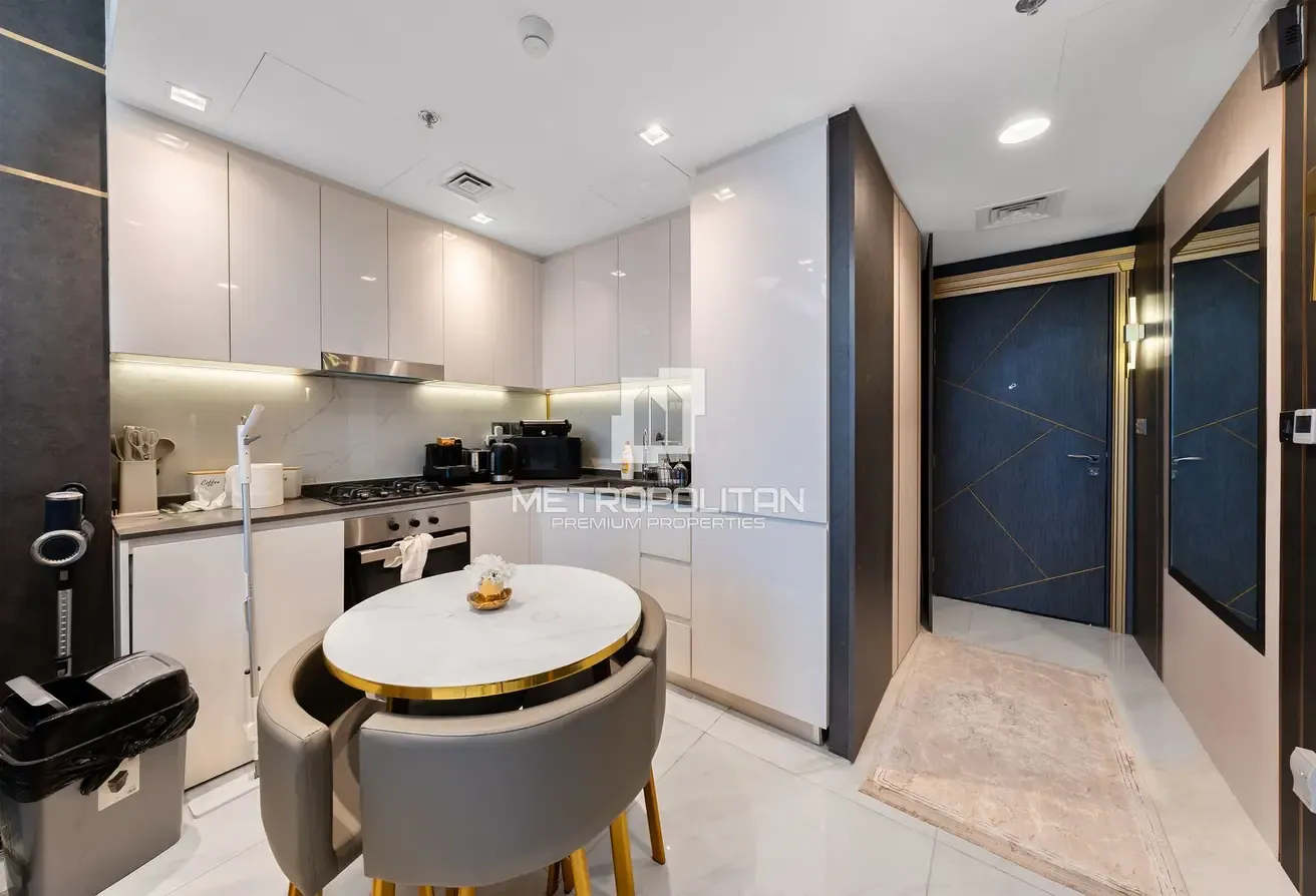 Vacant | Upgraded | Private Pool | Biggest Layout