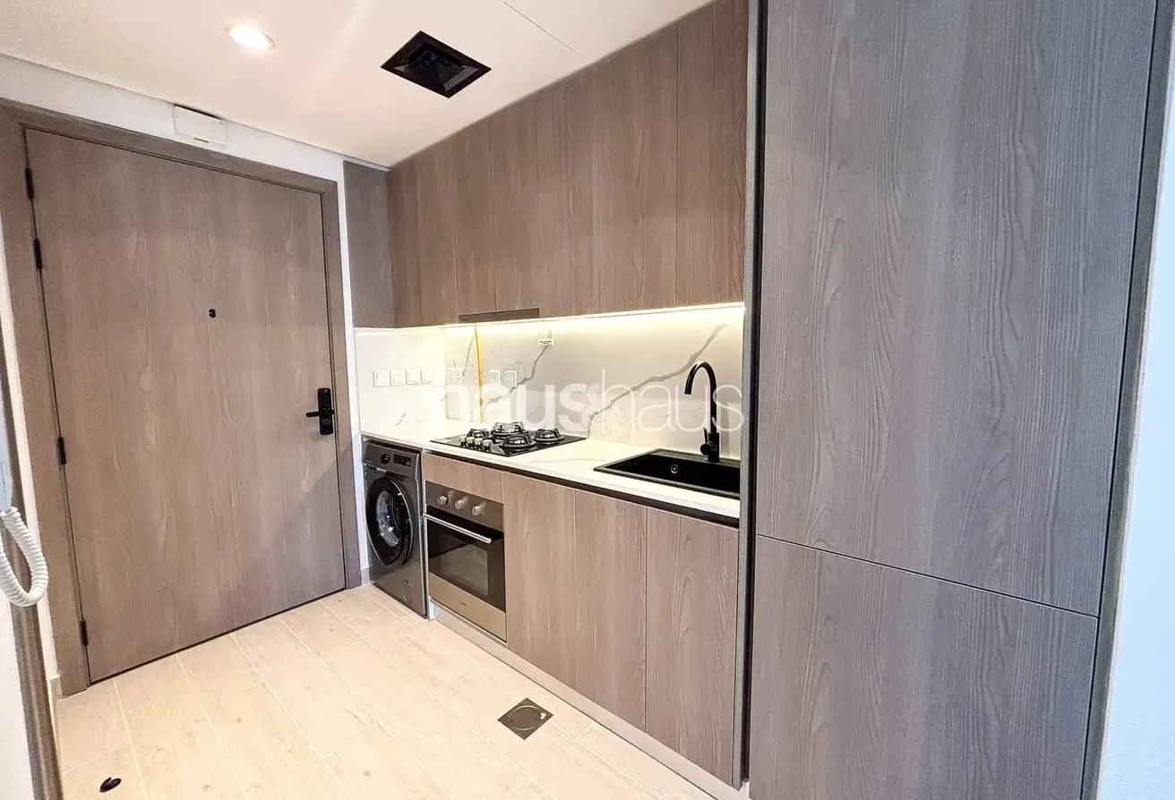 Prime Location | Furnished | Ready to Move in