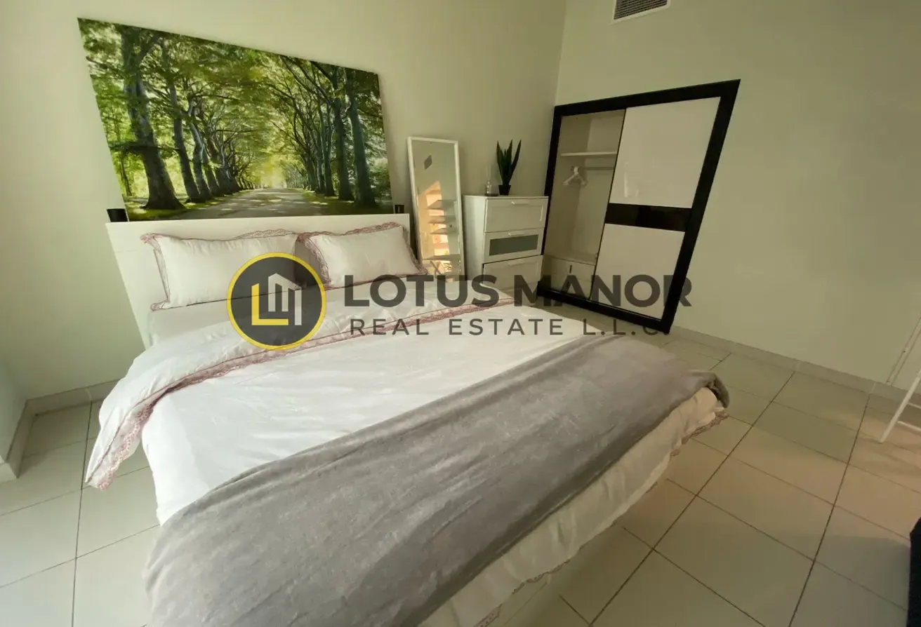 Furnished & Upgraded | Studio | Ready to Move