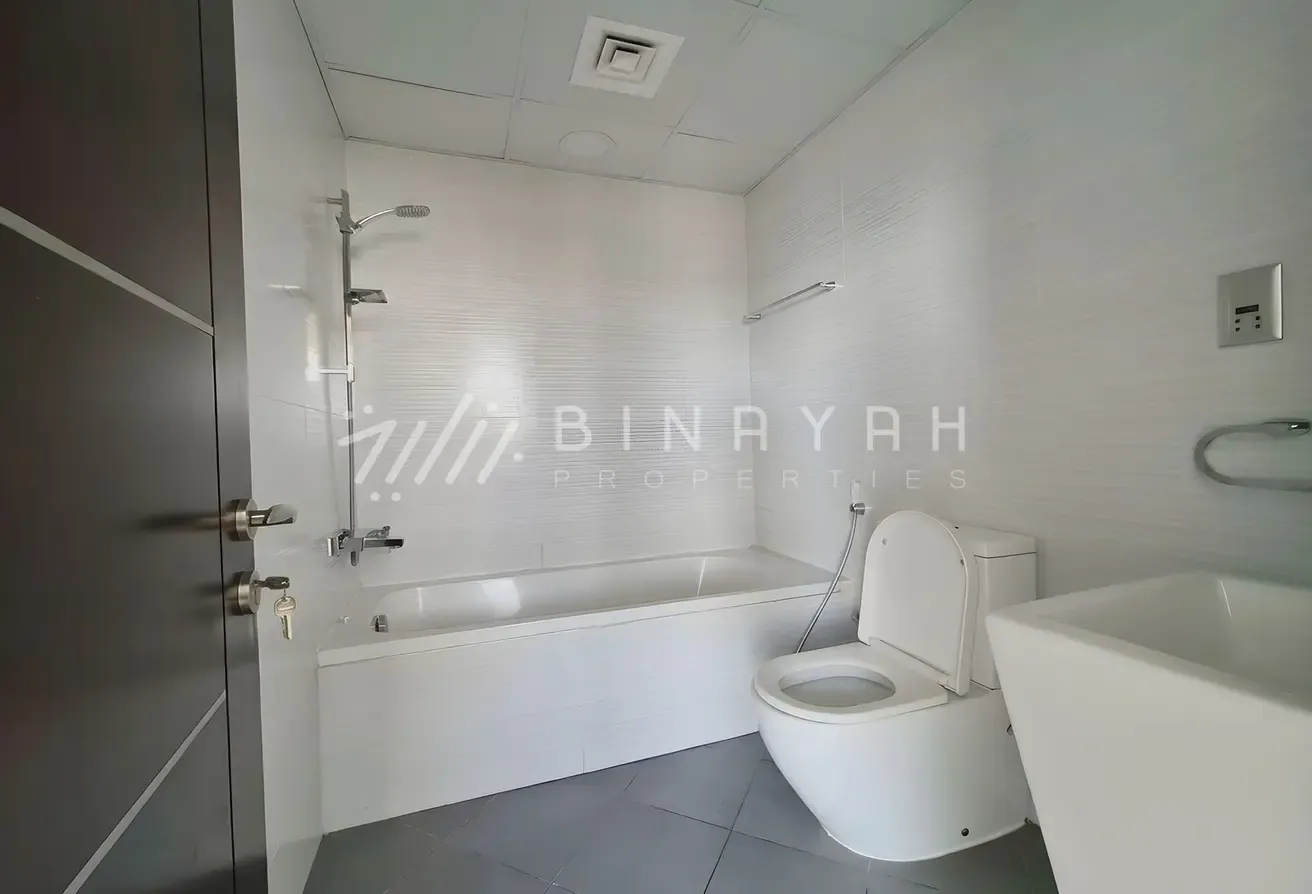 Luxury 2BR | Studio City | Spacious Layout