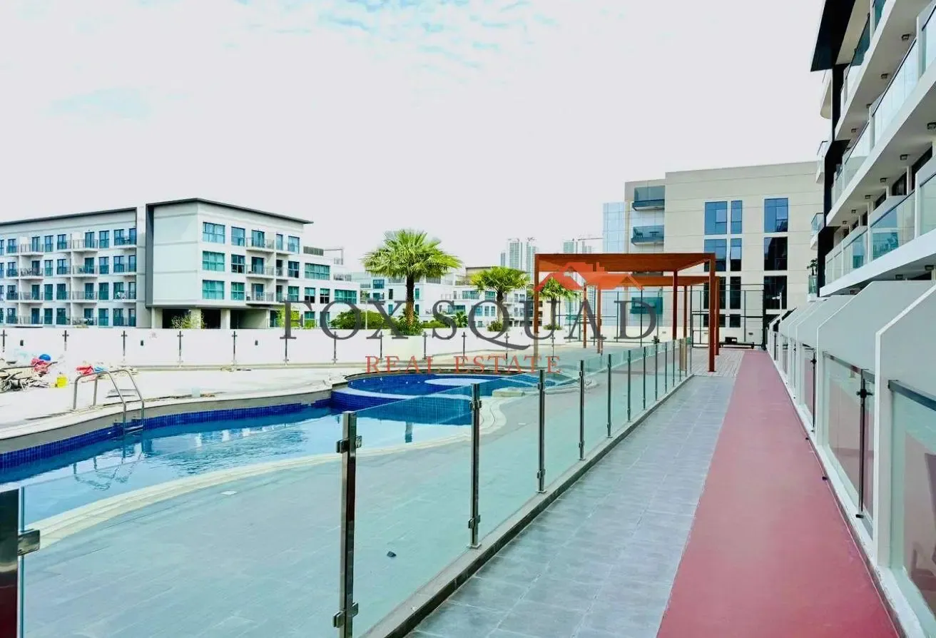 12 CHEQ | BALCONY | WELL FURNISHED | READY TO MOVE